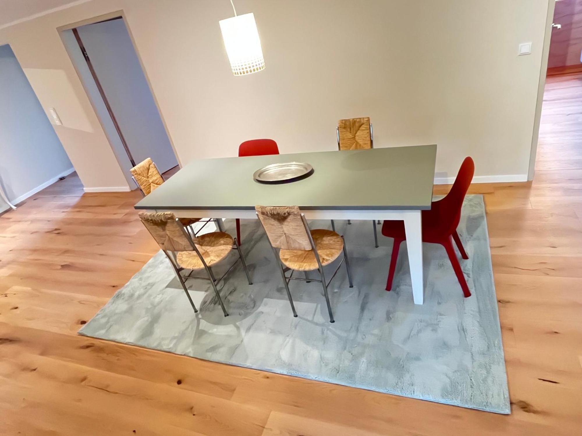 Grosse Wohnung Mit Loggia Templin Exteriör bild